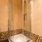 Andalusi *